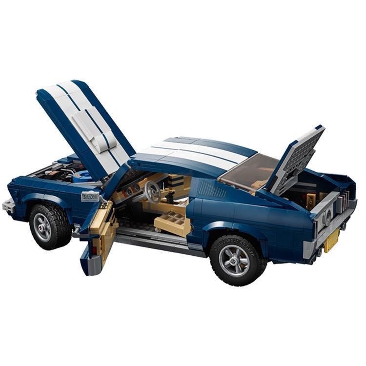 Modelo de Carro Clássico Retro - Vintage Collectible Cars avaliação e preço